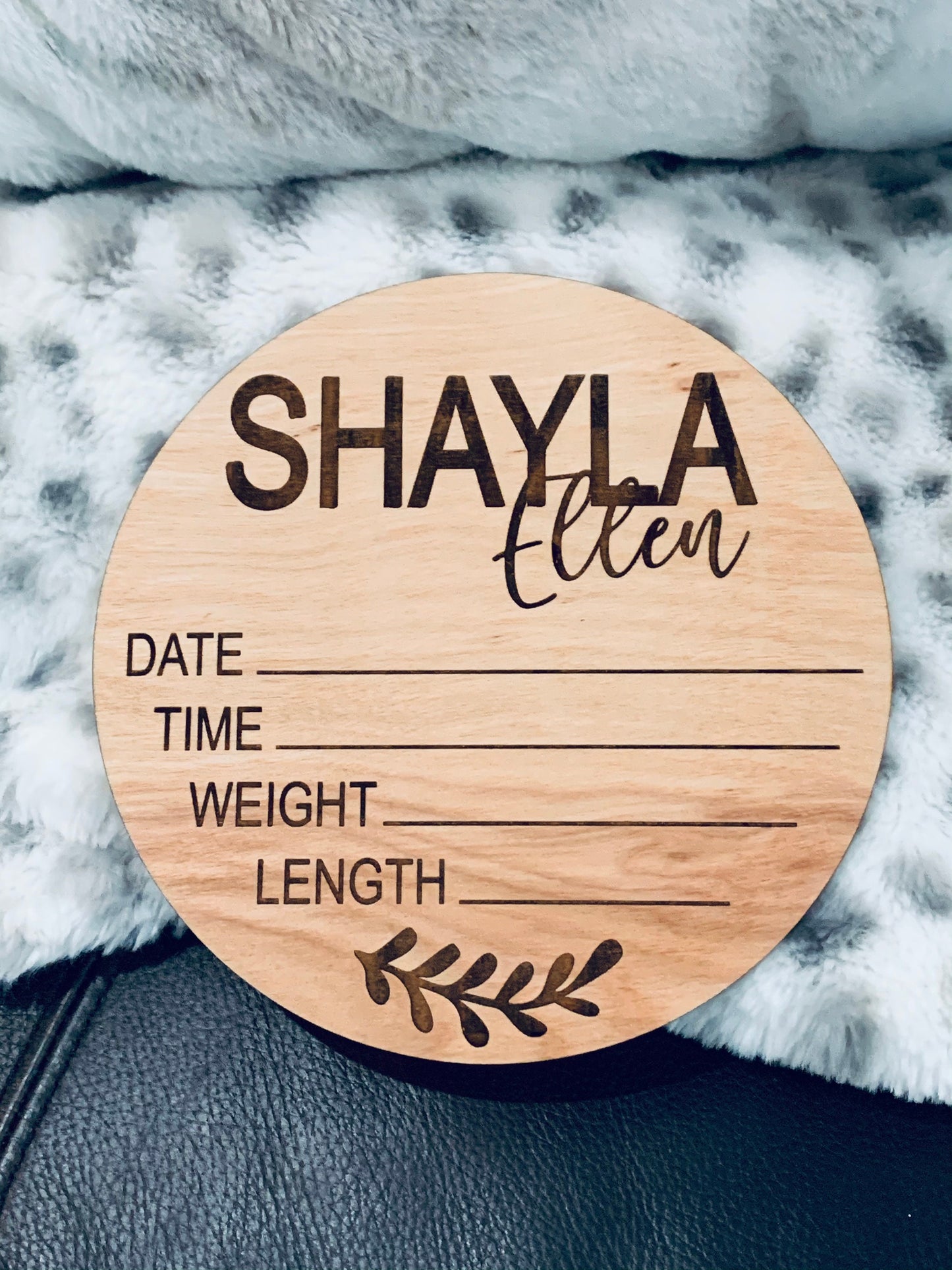 Birth announcement sign