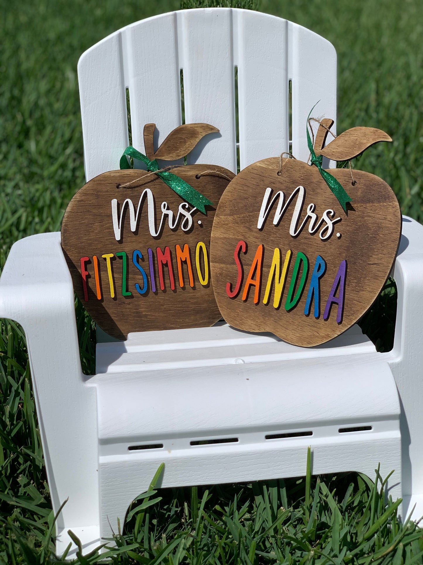 Teacher apple name sign 3D